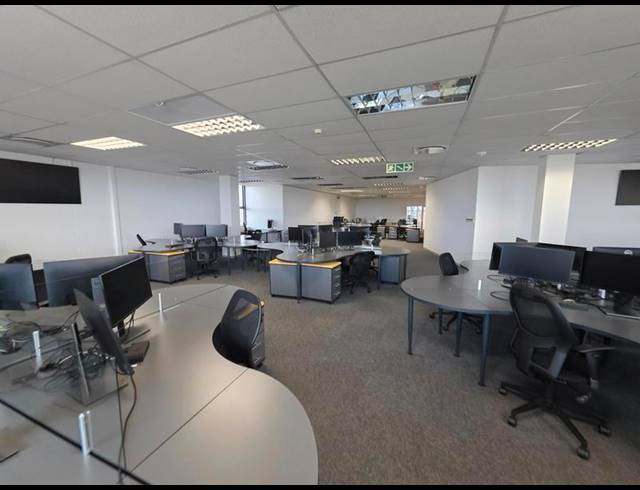 BUSINESS PROPERTY TO RENT IN MENLYN